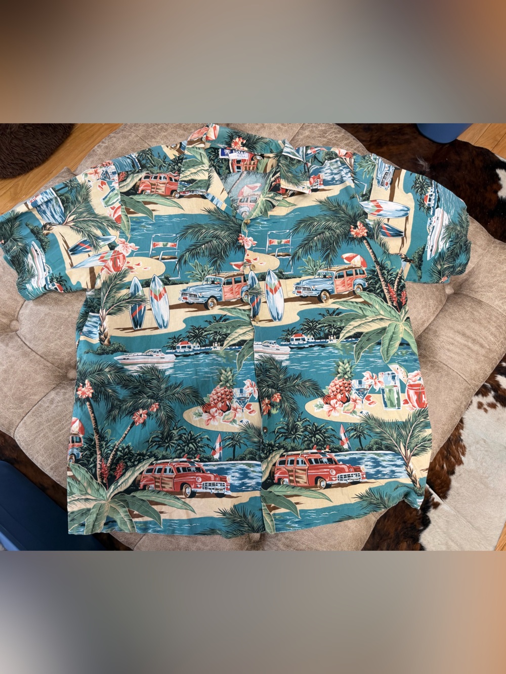 Vintage Men’s RJC Hawaiian Button Up #0087